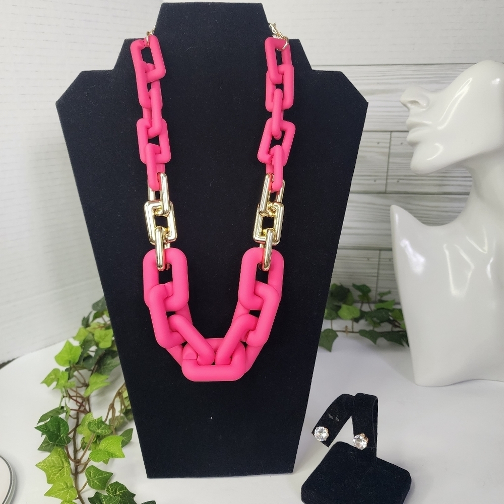 Chunky Pink and Gold Acrylic Rectangle Chain Necklace Set